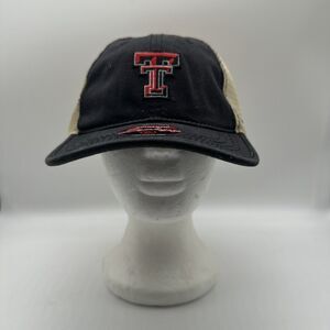 NWT Texas Tech Red Raiders Black Logo Mesh Snapback Trucker Hat Cap Zephyr NCAA